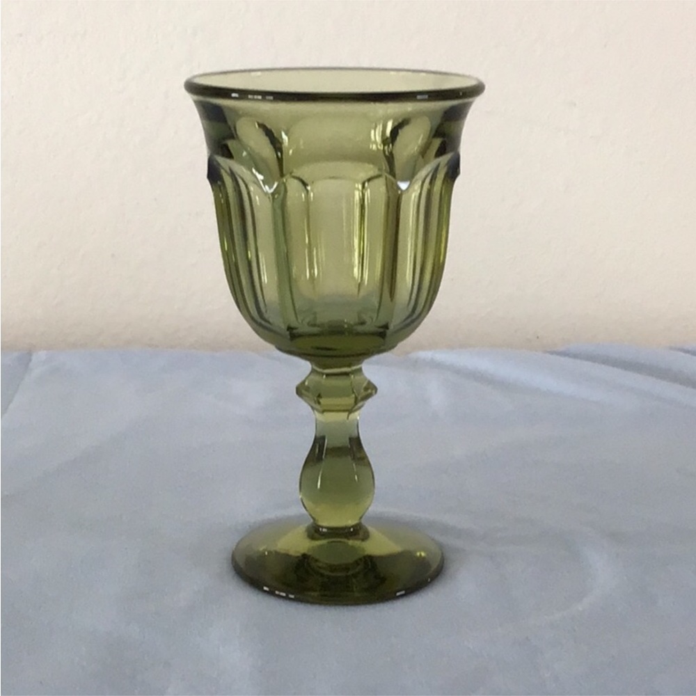 Vintage Green Wine/Water Glasses.Set/3.